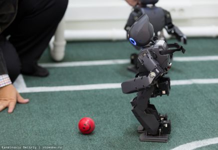 Изображение к новости Российский этап соревнований по робототехнике RoboCup-2018 пройдет в Томске