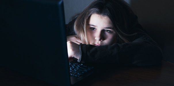 Изображение к новости Заблокировать или удалить: что делать, если ребёнка травят в интернете
