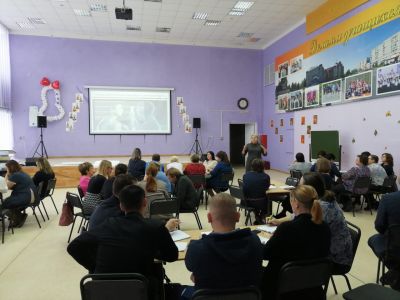 Изображение к новости В г. Стрежевом прошёл семинар-совещание «Развитие цифровых компетенций педагогических работников в современных условиях»